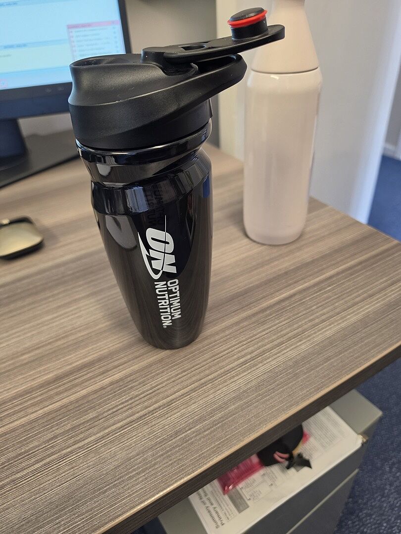 Optimum Nutrition Accessories Opti-Lock Shaker anti-fuite