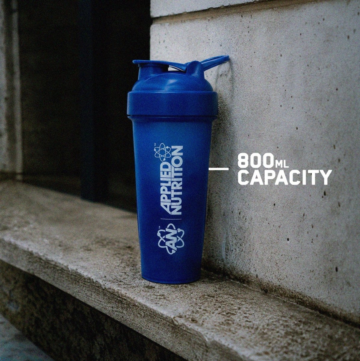 Applied Nutrition Shaker Premium bleu 800ml sans BPA